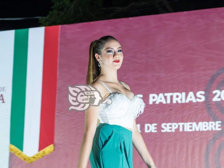 Entre luces tricolores, arrancan festejos patrios en Poza Rica