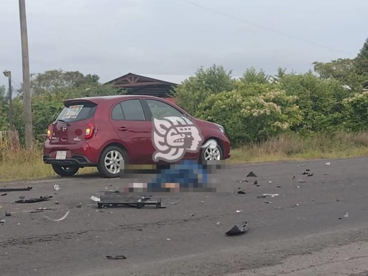 Muere motociclista al chocar contra un auto en la Martínez-San Rafael