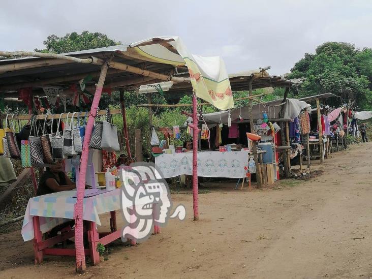 Las Casitas Vivah, ya cuenta con su tianguis