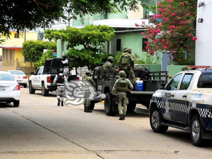 Liberan a par de hombres levantados en hotel en Coatzacoalcos (Video)