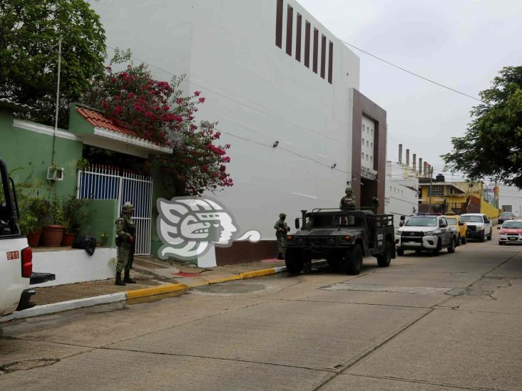 Liberan a par de hombres levantados en hotel en Coatzacoalcos (Video)