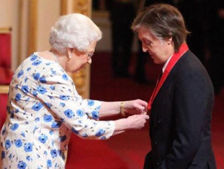 Paul McCartney despide a la Reina Isabel II con emotivo mensaje en redes