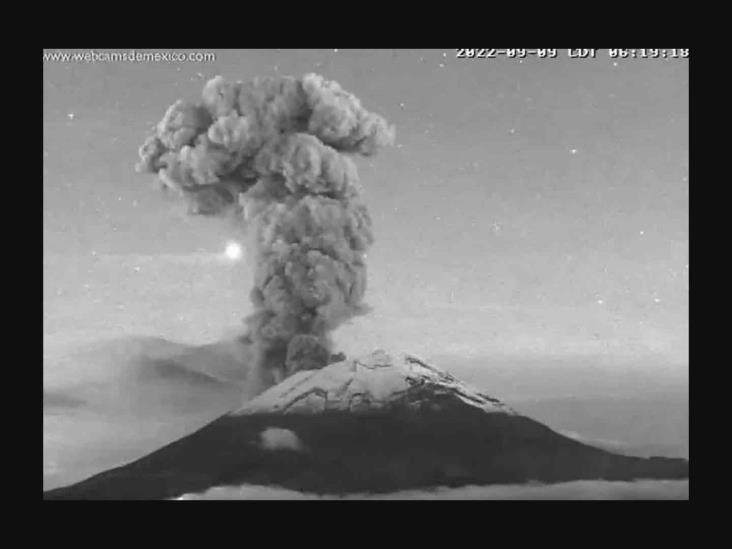 Volcán Popocatépetl registró dos explosiones: CNPC (Video)