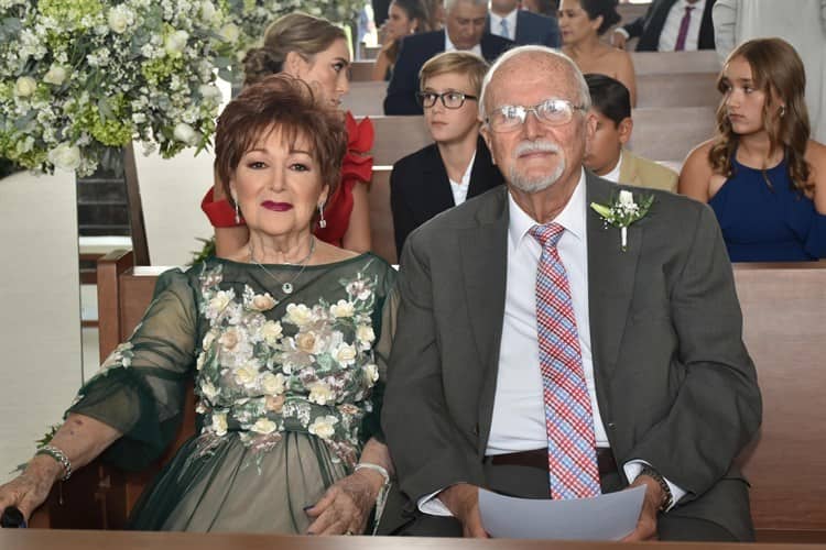 Gerardo Alaluf Villicaña y Montserrat Díaz Roesch unen sus vidas ante Dios