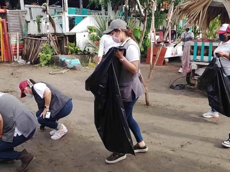 PET y colillas de cigarro, entre los residuos que llegan al mar de Veracruz