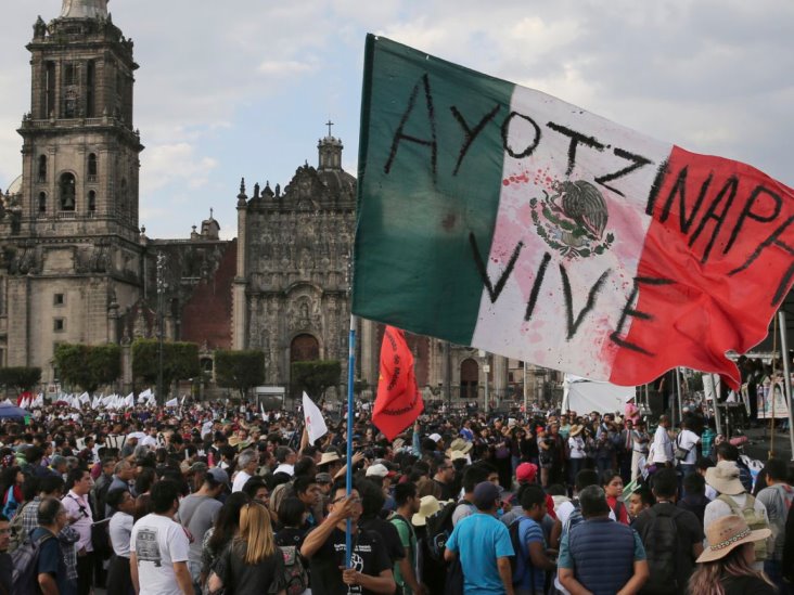 Procederán contra el juez que absolvió a culpables del caso Ayotzinapa