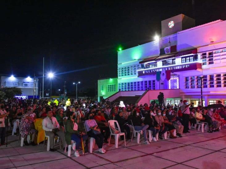 Amado Cruz Malpica da primer Grito de Independencia