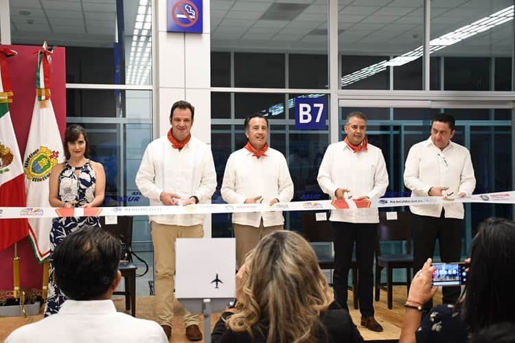 Inauguran los primeros vuelos del AIFA al aeropuerto Heriberto Jara de Veracruz