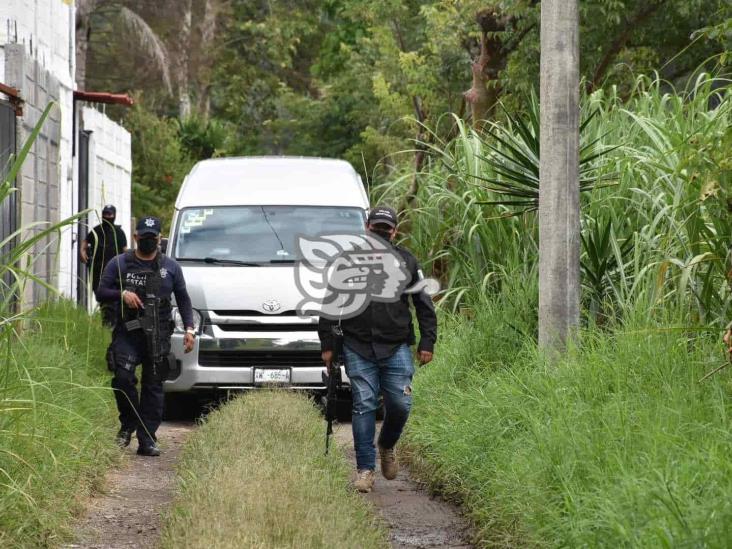 Más de 15 cuerpos han sido exhumados de fosas dentro de predio en Atzacan