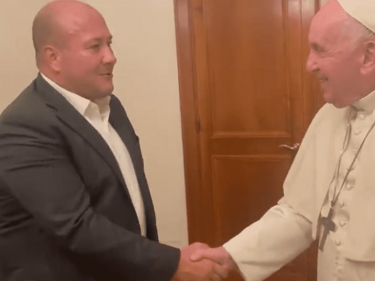 Gobernador de Jalisco presume en redes reunión con el papa Francisco (+Video)