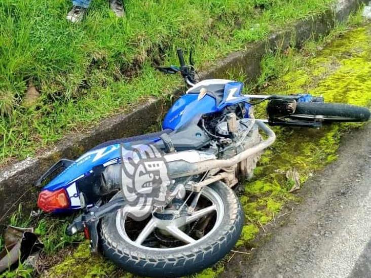 Se Salva De Milagro Motociclista Derrapa En Chiconquiaco