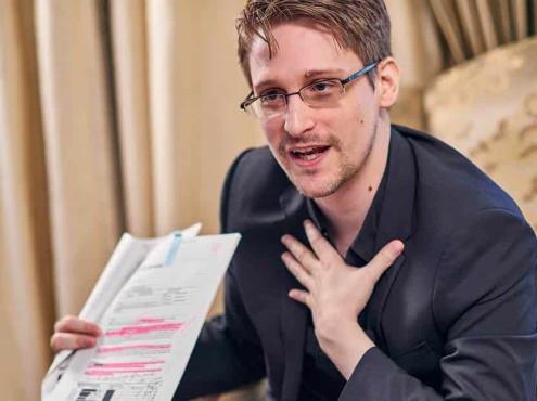 EU exige extradición de Snowden, pese a obtener ciudadanía rusa