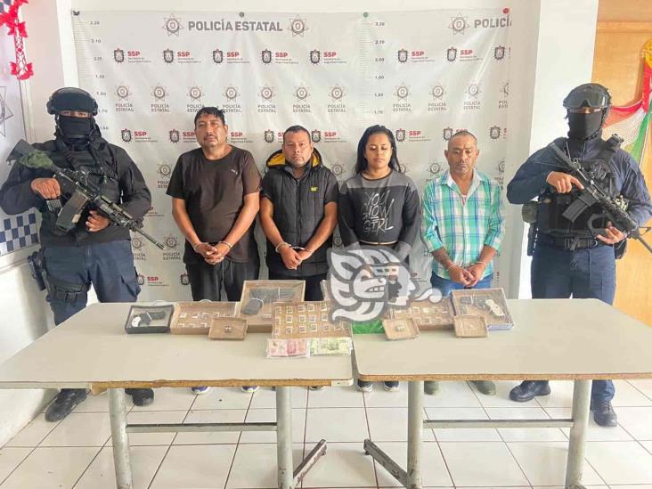 Detienen a 4 con drogas y armas en La Perla