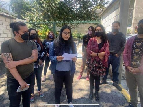 Estudiantes piden revertir la extinción de Centro de Estudios en la UV
