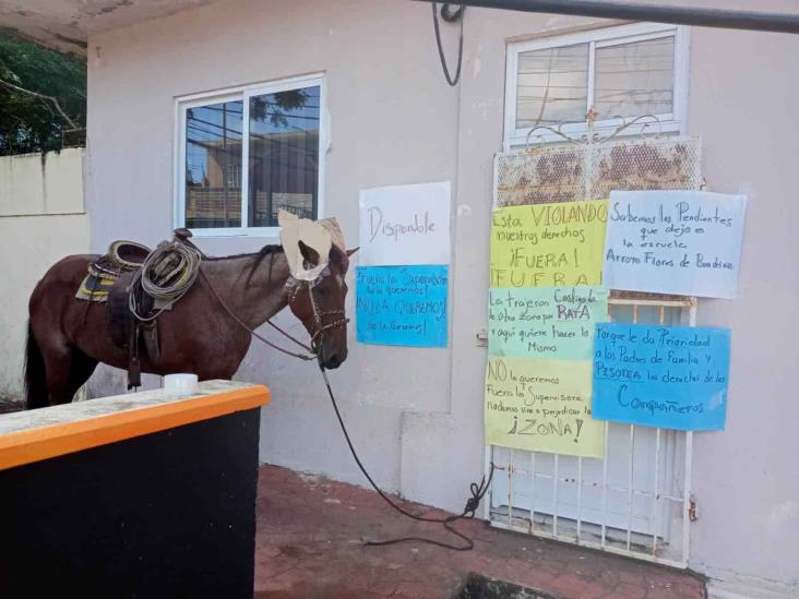 Conflicto entre maestros en Alvarado; SEV toma cartas en el asunto
