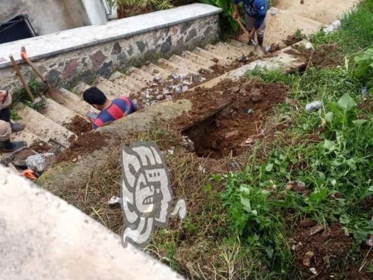 Xalapa: vecinos de Lomas de San Roque reportan “irregularidad” en trabajo de CMAS