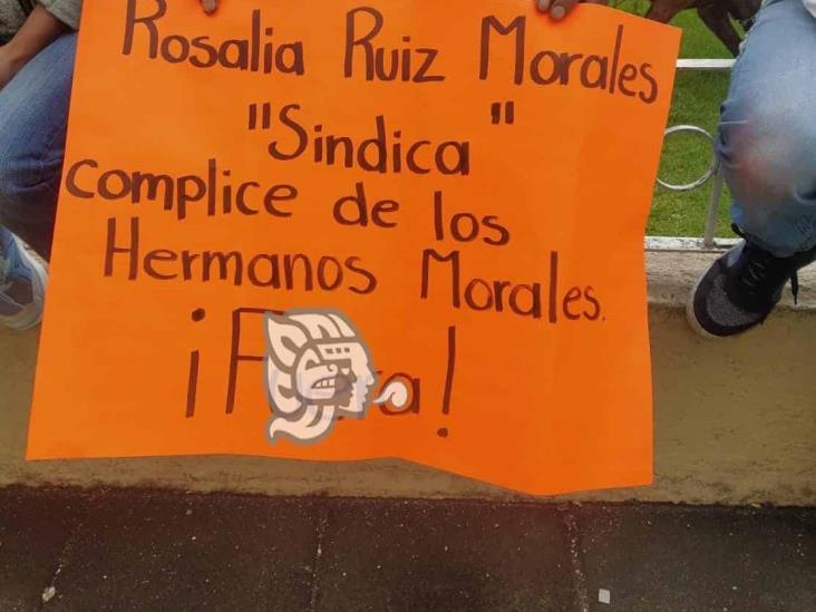 Habitantes de Ayahualulco toman palacio municipal; exigen destitución de alcalde