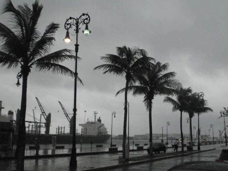 Continuarán las lluvias para la ciudad de Veracruz por frente frío durante la noche