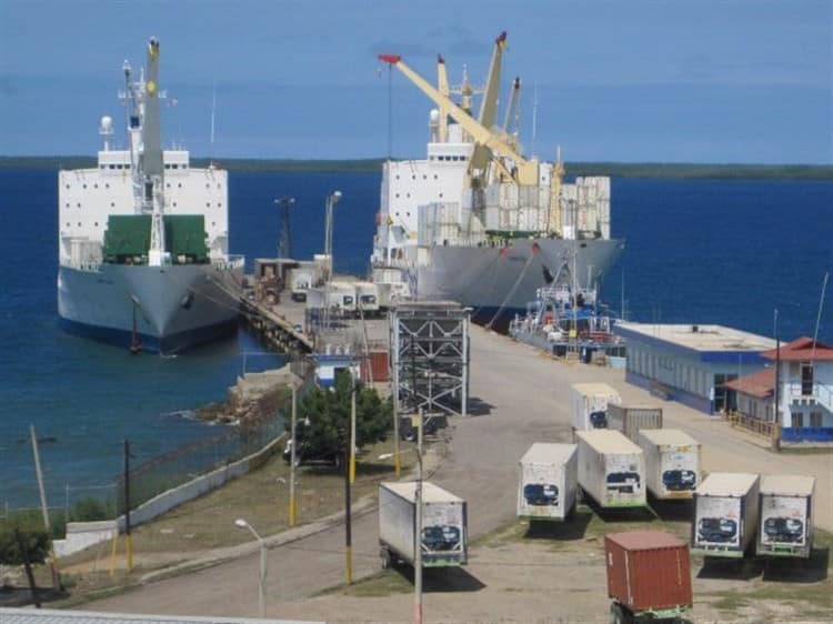 Puerto de Veracruz pasa a segundo lugar nacional en movimiento de carga