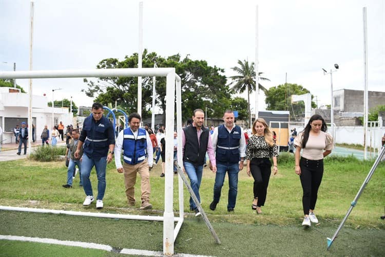 Rehabilitarán unidad deportiva en colonial Manantial de Boca del Río (+Video)
