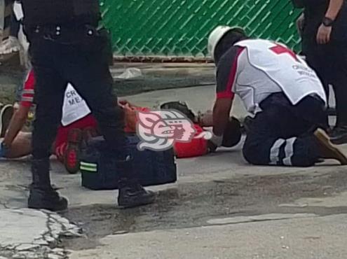 ¡Derrapado en Minatitlán! motociclista sufre laceraciones