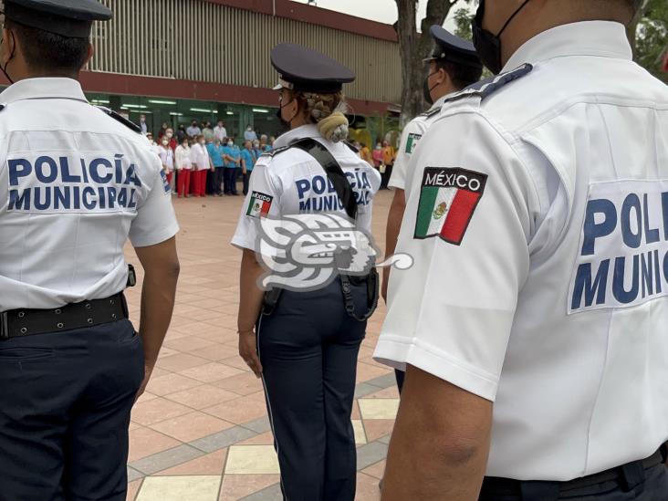 Hasta el 2023 contratarán a más policías municipales en Poza Rica (+Video)