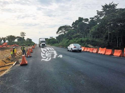 Por obras, anuncian cierres parciales en carretera Coatzacoalcos-Villahermosa