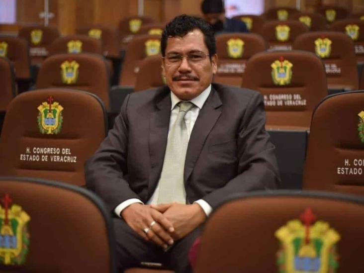 Tras amenazas, diputado de Veracruz refuerza su seguridad con guardaespaldas