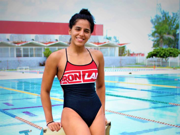 Se consagra nadadora Susana Hernández en Monterrey
