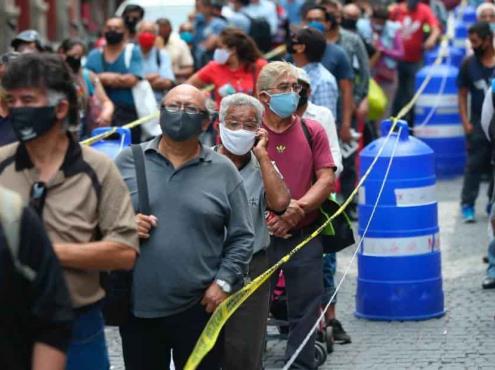 México suma 3 meses con casos covid a la baja: Gatell