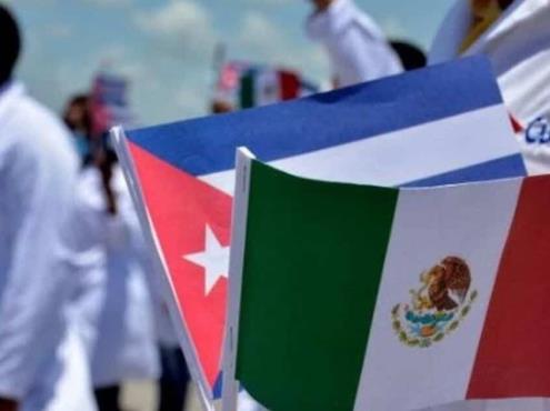 Llegarán a México 124 médicos cubanos para cubrir plazas en comunidades