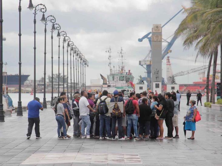 Proponen que edificios abandonados sean usados por vendedores ambulantes en Veracruz