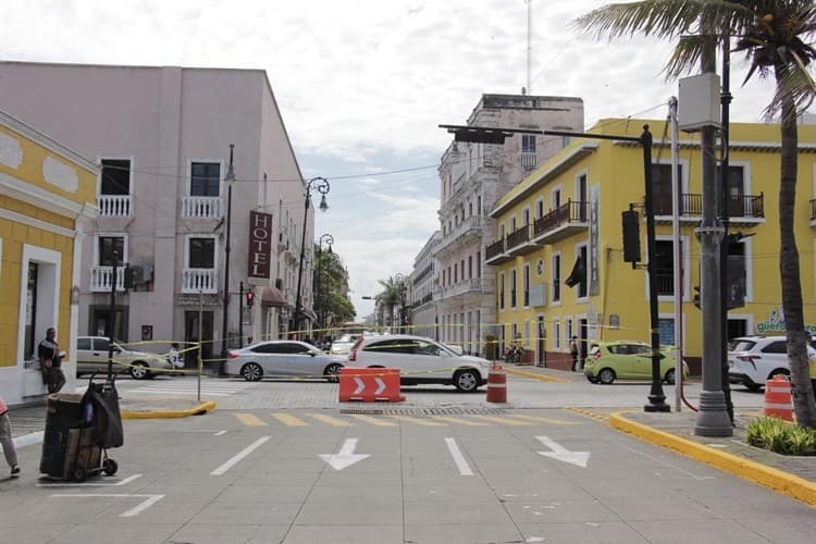 Por tercer día consecutivo, ambulantes no pueden ingresar al Malecón de Veracruz