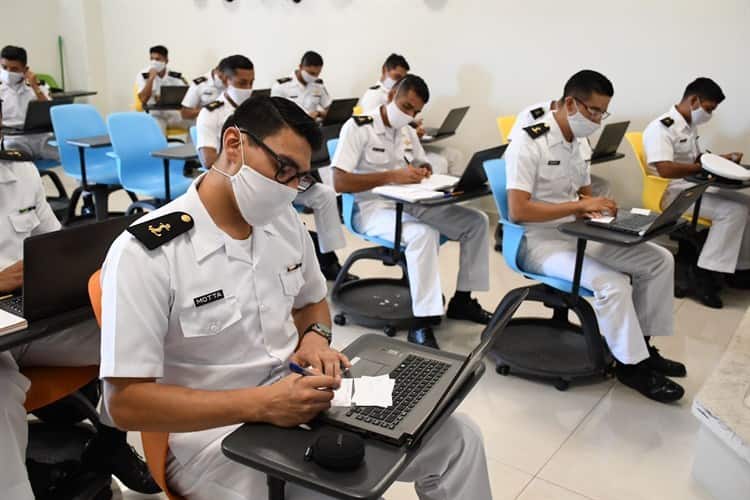 Escuela Naval Militar en Antón Lizardo forja a mil 173 cadetes para servir