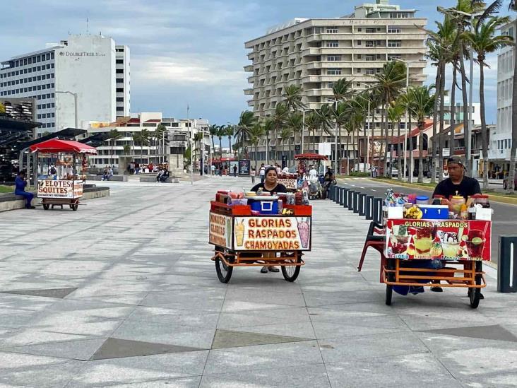 Marina supervisará que no se instalen ambulantes en Malecón y Bulevar de Veracruz