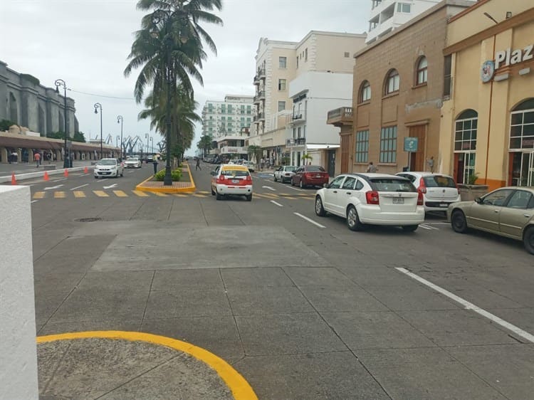 Reabren circulación vehicular de la Macroplaza del Puerto de Veracruz (+Video)