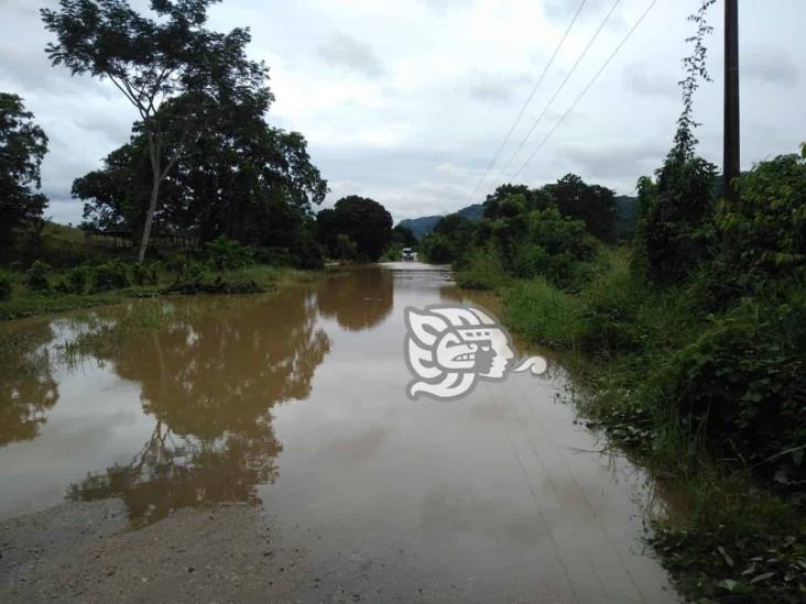 Lluvias inundaron comunidades rurales de Las Choapas