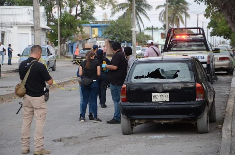 Fuerte movilización policiaca por balacera en colonia Dos Caminos en Veracruz(+video)