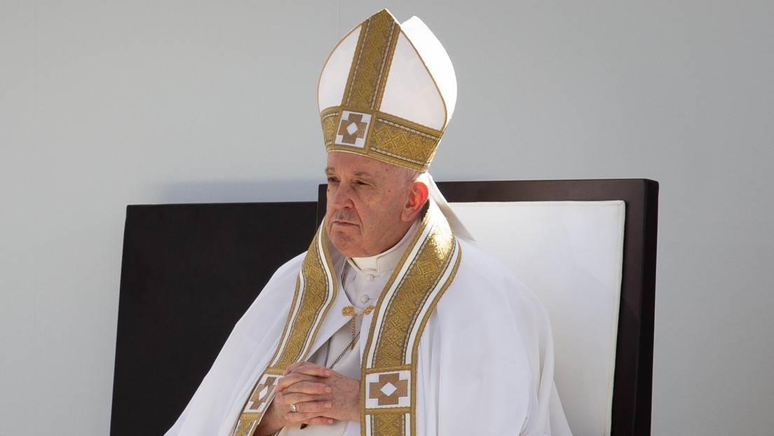 ¿Francisco, un Papa socialista o humanista?