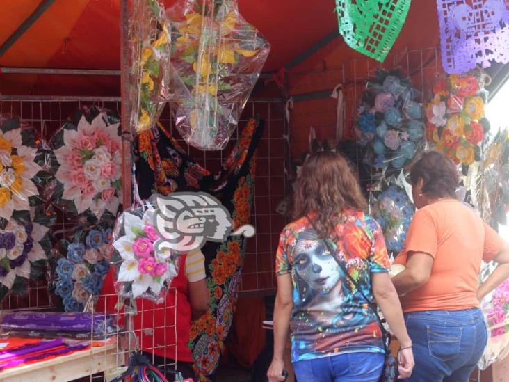 Comerciantes de Misantla, listos para las ventas por el Día de Muertos