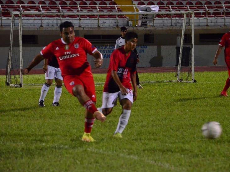 Muestra Red FC poderío ofensivo en Torneo de Futbol Imagen