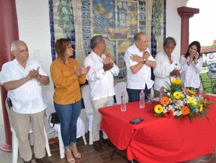 Todos los políticos se sienten jarochos