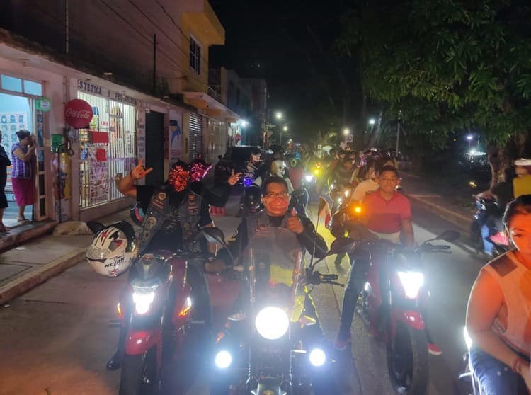 Motociclistas realizan rodada de terror en Minatitlán