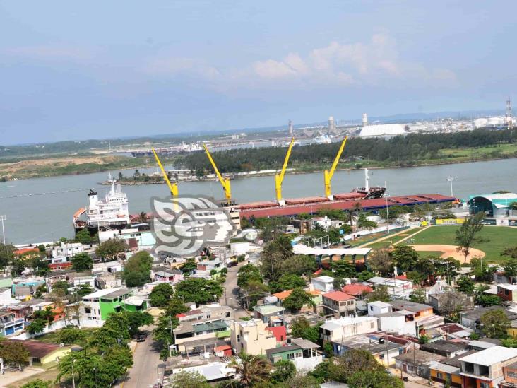 Creció movimiento de carga 16% en el puerto de Coatzacoalcos