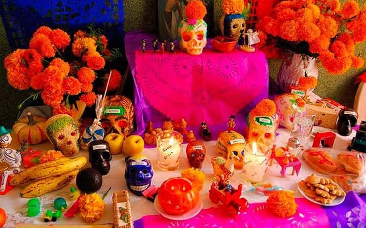 ¿Cuánto cuesta poner un altar para los fieles difuntos en casas de Veracruz?