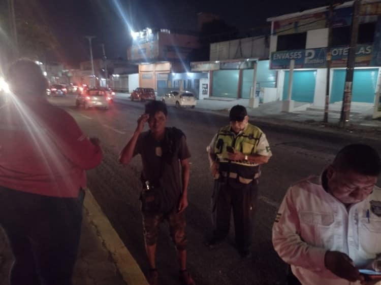 Automovilista atropella a limpiaparabrisas en el Mercado Malibrán de Veracruz