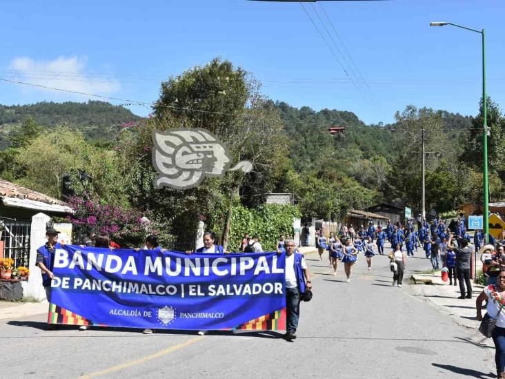 Desfilan catrinas y catrines por las calles de Tequila (+Video)