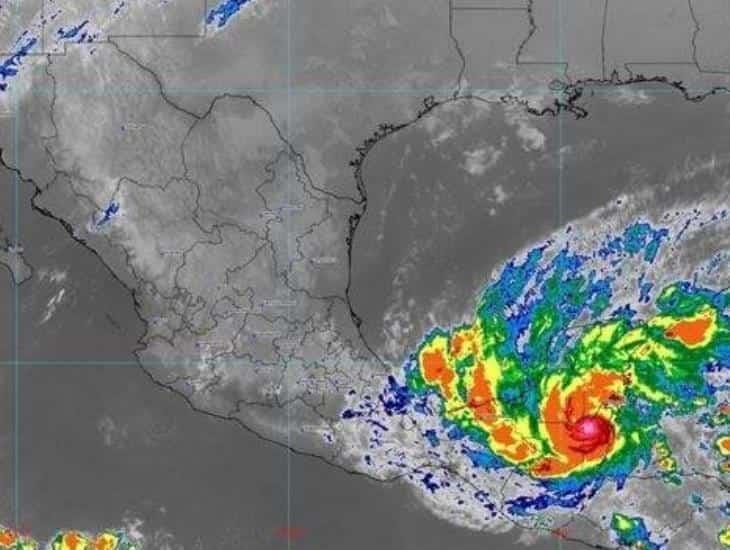 “Lisa” se degrada a tormenta tropical; dejará lluvias en Veracruz y otros estados del país