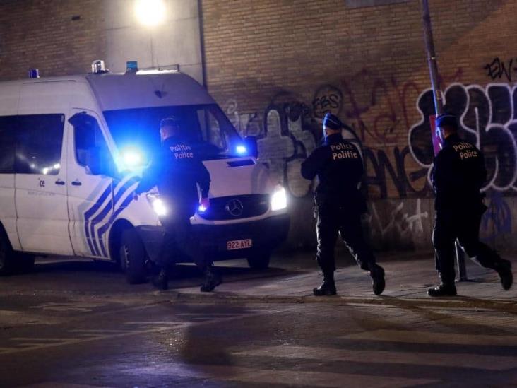 Un policía fallecido y otro herido tras ataque con arma blanca en Bélgica