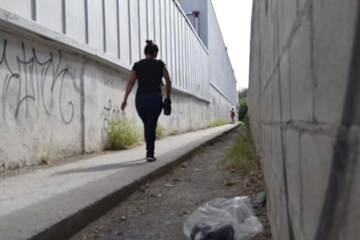 Mujer denuncia asalto en colonia de Veracruz cuando regresaba a su casa del trabajo